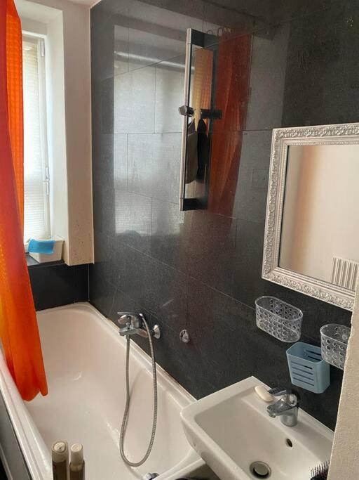 Exquisite Berlin Apartment Extérieur photo